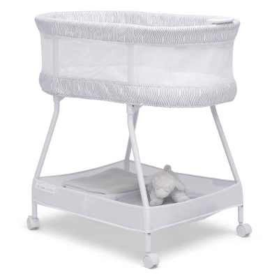 Delta Children Curve Bassinet - White And Gray 6 Delta Children Curve Bassinet - White And Gray - Image 6