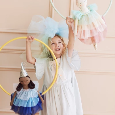 Meri-Meri Meri Meri Esme Princess Doll (Pack Of 1) 4 Meri-Meri Meri Meri Esme Princess Doll (Pack Of 1) - Image 4