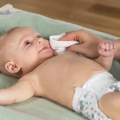 Huggies Simply Clean Unscented Baby Wipes 11 Flip-Top Packs (704ct) -Baby Trend Store GUEST 5c686f42 4d18 4e4f a465 9dfe7fab80b5