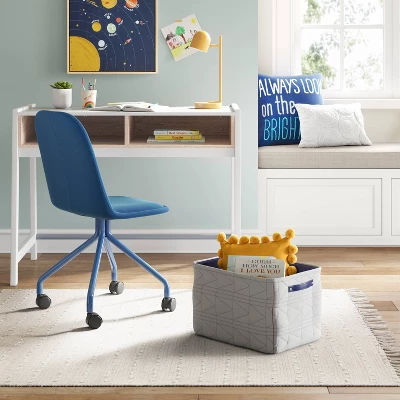 4'x6' Hi-Lo Chenille Fringe Kids' Rug - Pillowfort™ 1 4'x6' Hi-Lo Chenille Fringe Kids' Rug - Pillowfort™