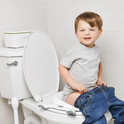 OXO Tot 2-IN-1 Go Potty - Gray 4 OXO Tot 2-IN-1 Go Potty - Gray - Image 4