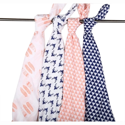 Bacati - Olivia Coral/Navy Muslin Buck/Feathers/Triangles Swaddling Blankets Set Of 4 2 Bacati - Olivia Coral/Navy Muslin Buck/Feathers/Triangles Swaddling Blankets Set Of 4 - Image 2